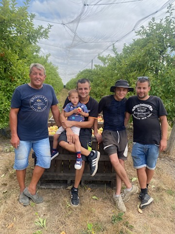 Burgaud Bouaye cueillette pommes Famille